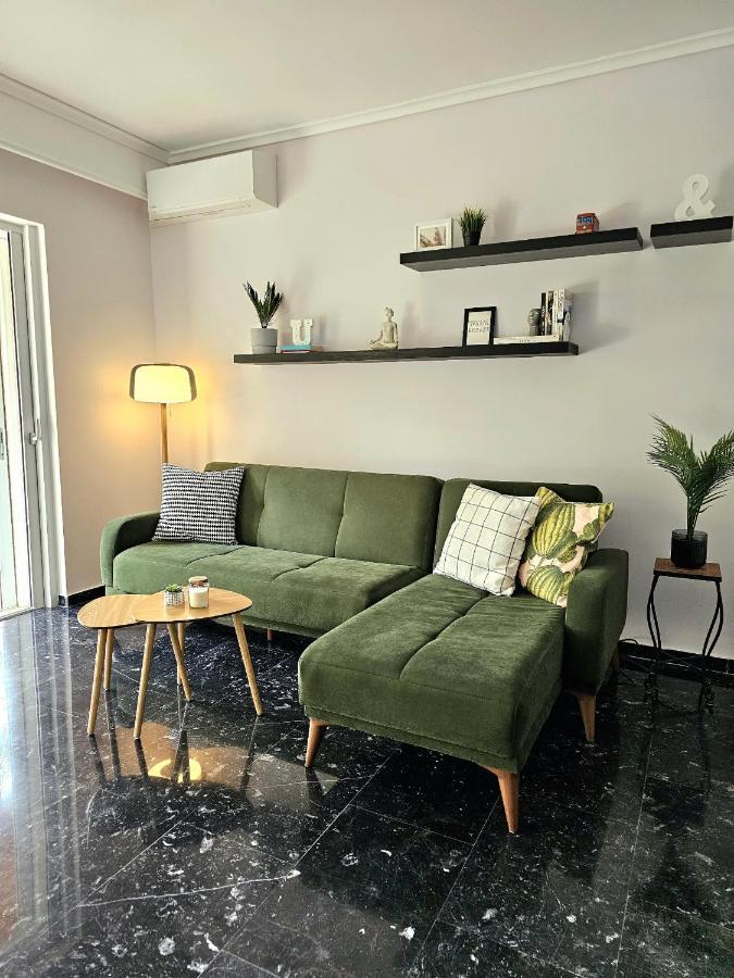 Newly Renovated Garden view apartment!! Athene Buitenkant foto